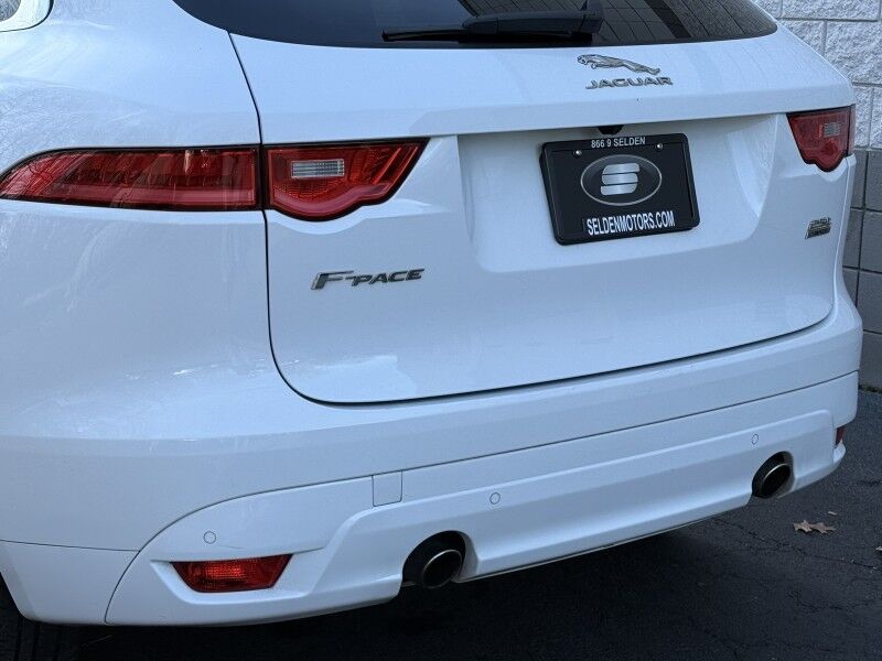 2018 Jaguar F-PACE 25t Prestige Willow Grove PA