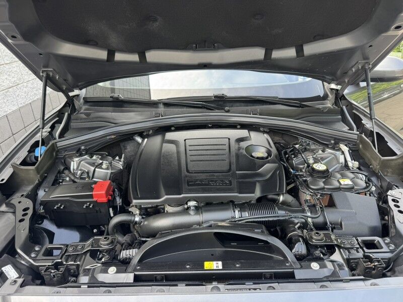 2018 Jaguar F-PACE 30t Prestige Willow Grove PA