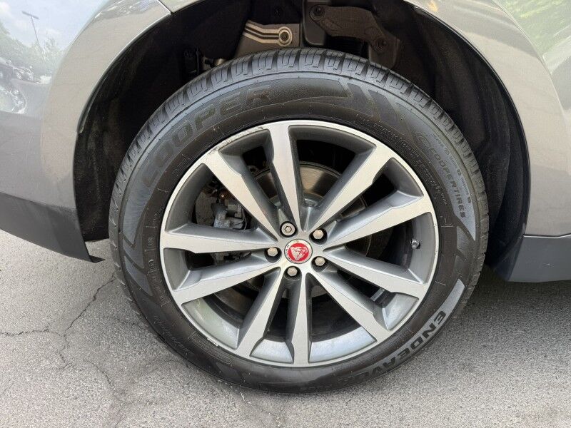 2018 Jaguar F-PACE 30t Prestige Willow Grove PA