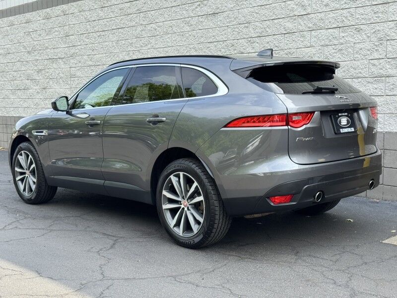 2018 Jaguar F-PACE 30t Prestige