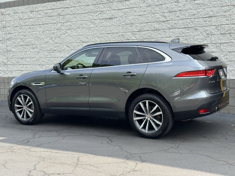 2018 Jaguar F-PACE 30t Prestige Willow Grove PA