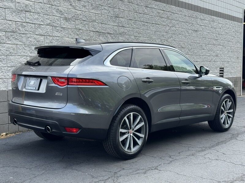 2018 Jaguar F-PACE 30t Prestige Willow Grove PA