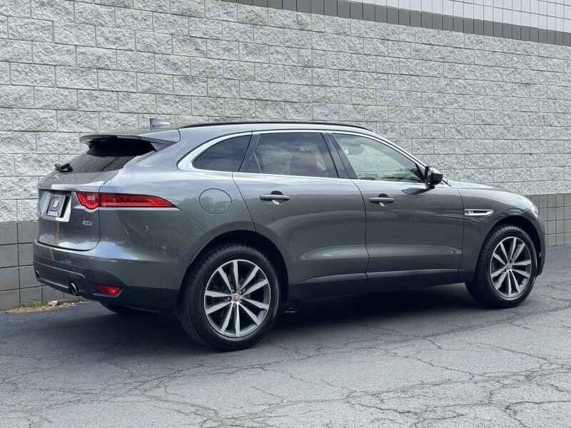 2018 Jaguar F-PACE 30t Prestige