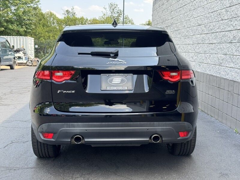 2018 Jaguar F-PACE 35t Premium Willow Grove PA