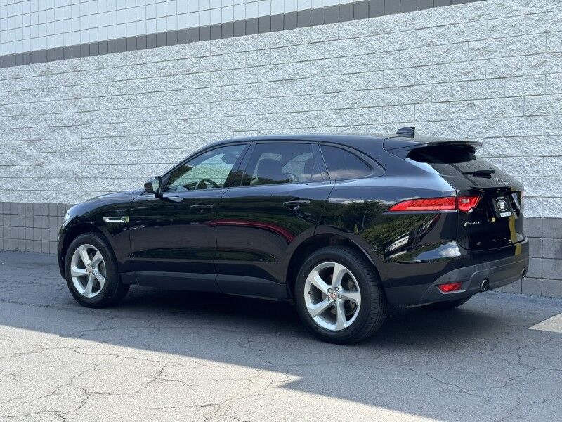 2018 Jaguar F-PACE 35t Premium Willow Grove PA