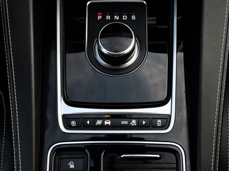 2018 Jaguar F-PACE 35t R-Sport AWD Arlington VA