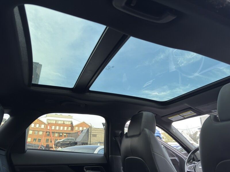 2018 Jaguar F-PACE 35t R-Sport AWD Arlington VA