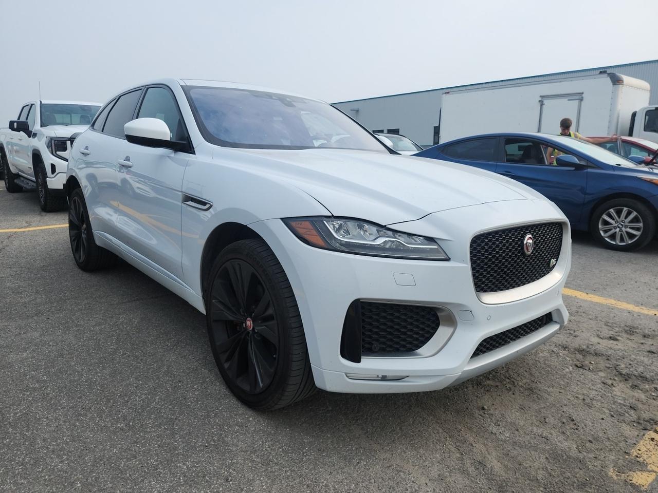 2018 Jaguar F-PACE S | PANO | NAVI | HITCH | LEATHER | BACKUPCAM | NOACCIDENT Toronto ON