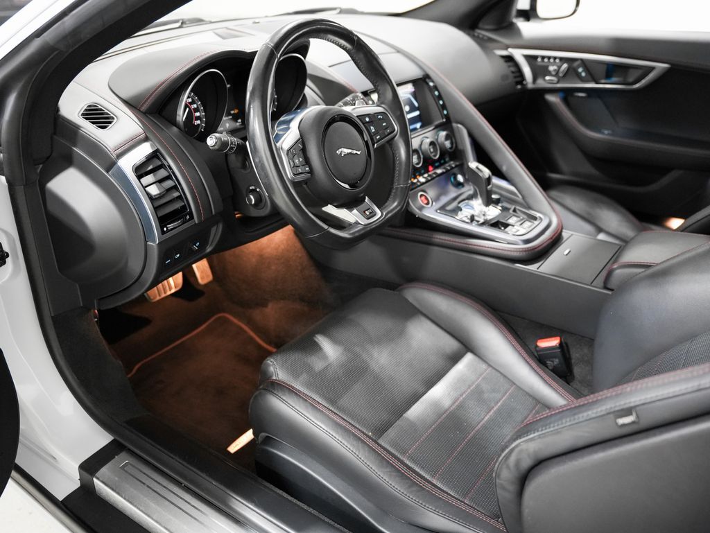 2018 Jaguar F-TYPE R Tigard OR