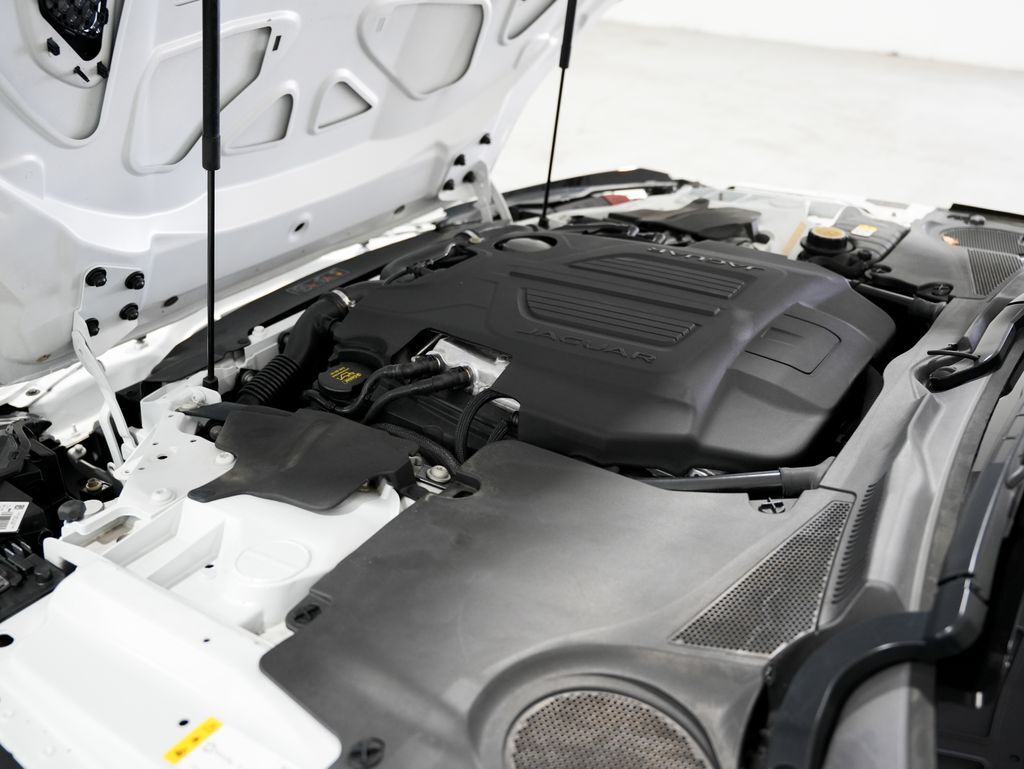 2018 Jaguar F-TYPE R Tigard OR