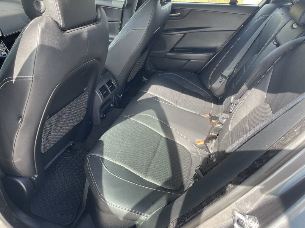 2018 Jaguar XE 20d R-Sport Sarasota FL