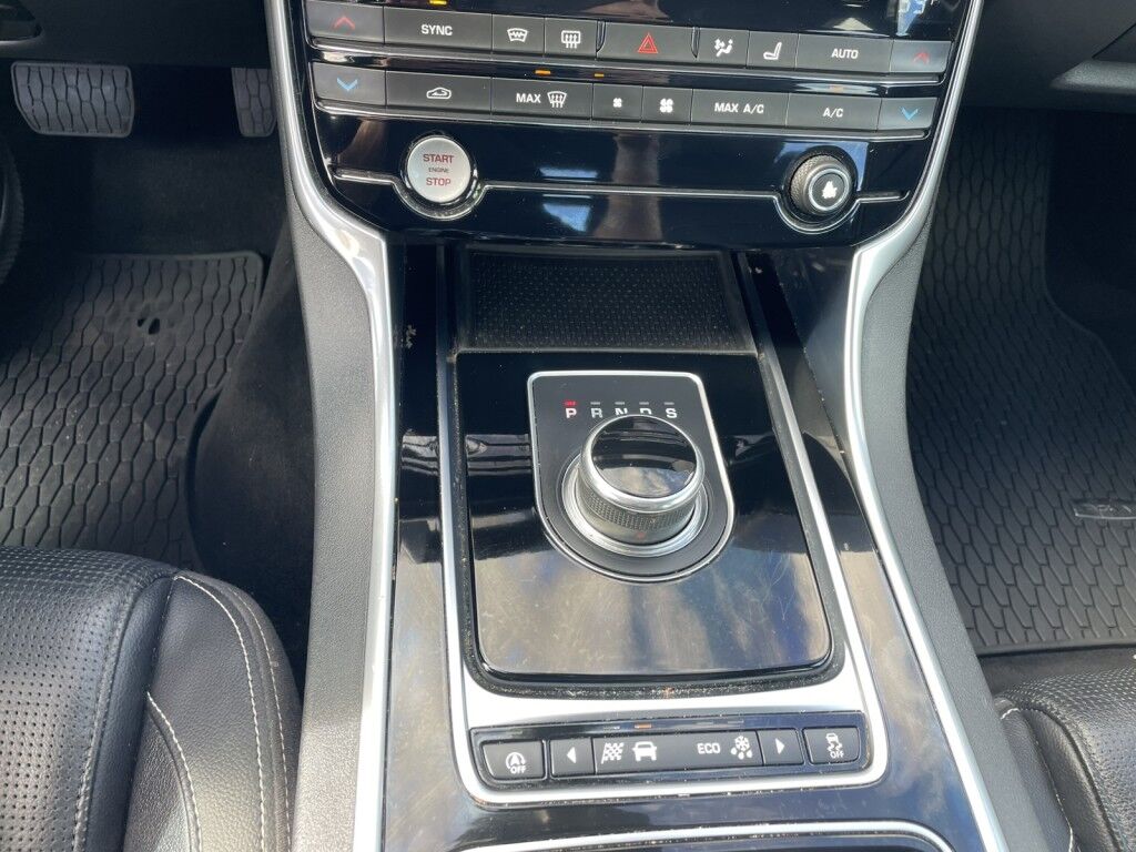 2018 Jaguar XE 20d R-Sport Sarasota FL