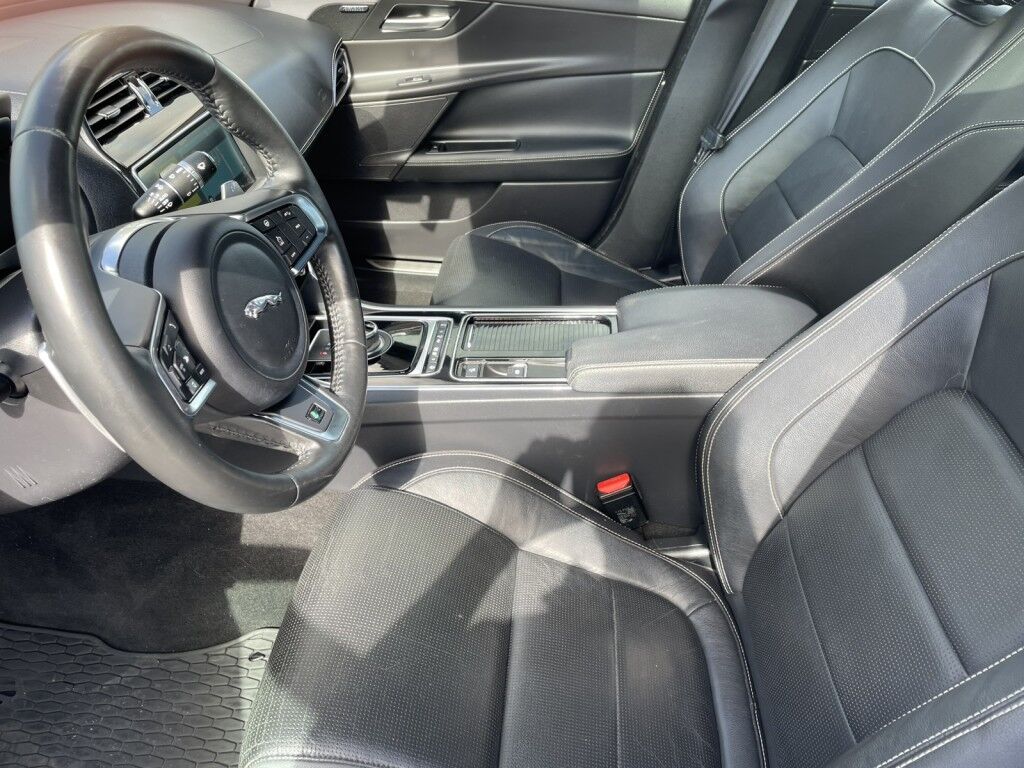 2018 Jaguar XE 20d R-Sport Sarasota FL