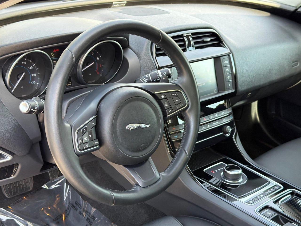2018 Jaguar XE 25t Premium Hagerstown MD