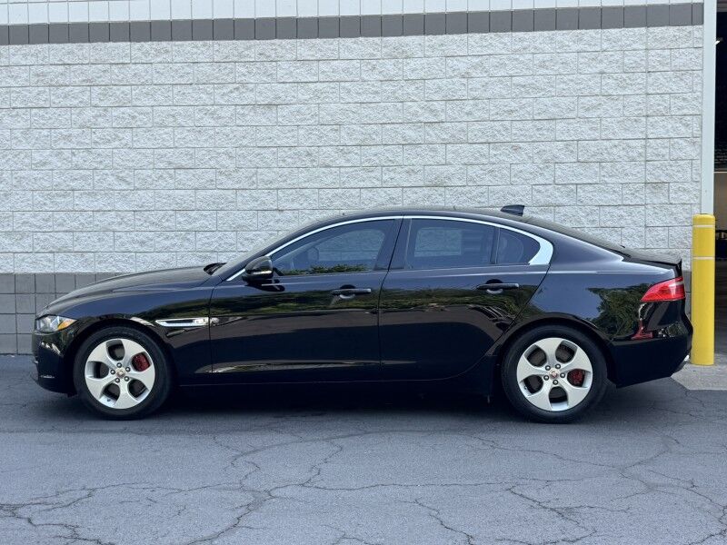2018 Jaguar XE 25t Willow Grove PA