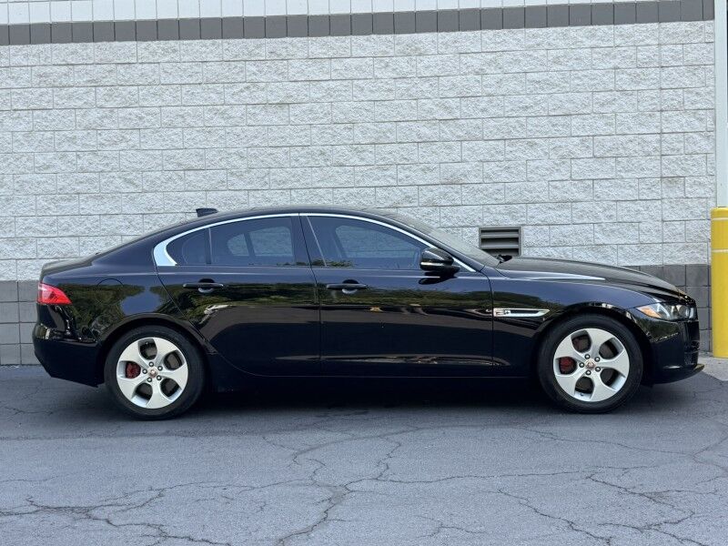 2018 Jaguar XE 25t Willow Grove PA
