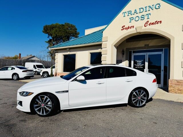 2018 Jaguar XE 30t R-Sport