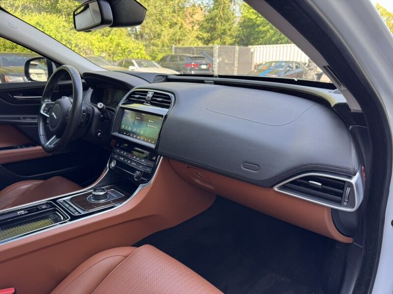 2018 Jaguar XE 35t Portfolio Limited Edition Willow Grove PA