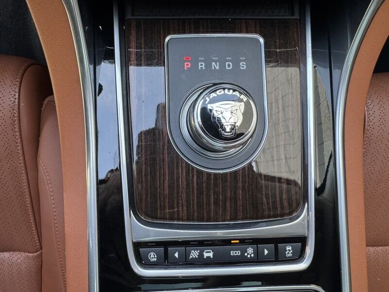 2018 Jaguar XE 35t Portfolio Limited Edition Willow Grove PA