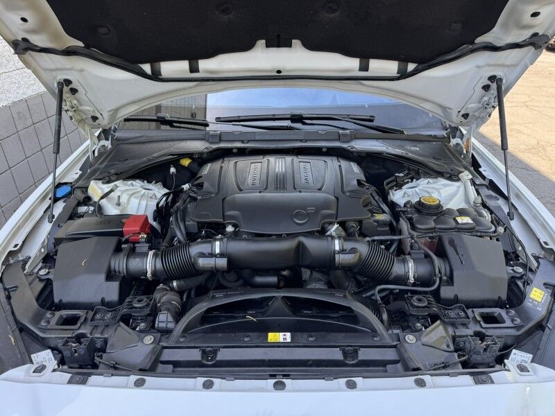 2018 Jaguar XE 35t Portfolio Limited Edition Willow Grove PA
