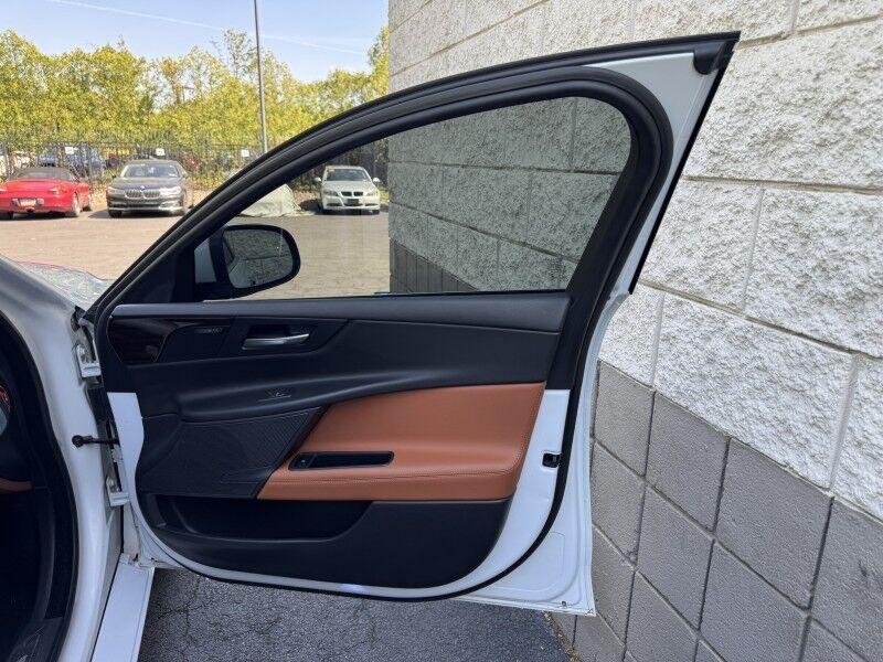 2018 Jaguar XE 35t Portfolio Limited Edition Willow Grove PA