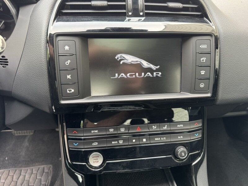 2018 Jaguar XE 35t Premium Willow Grove PA