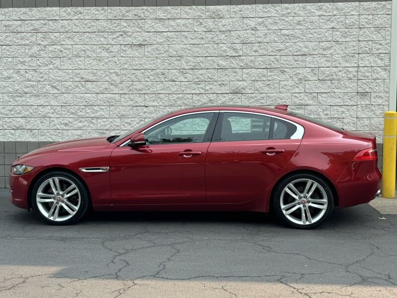 2018 Jaguar XE 35t Premium Willow Grove PA