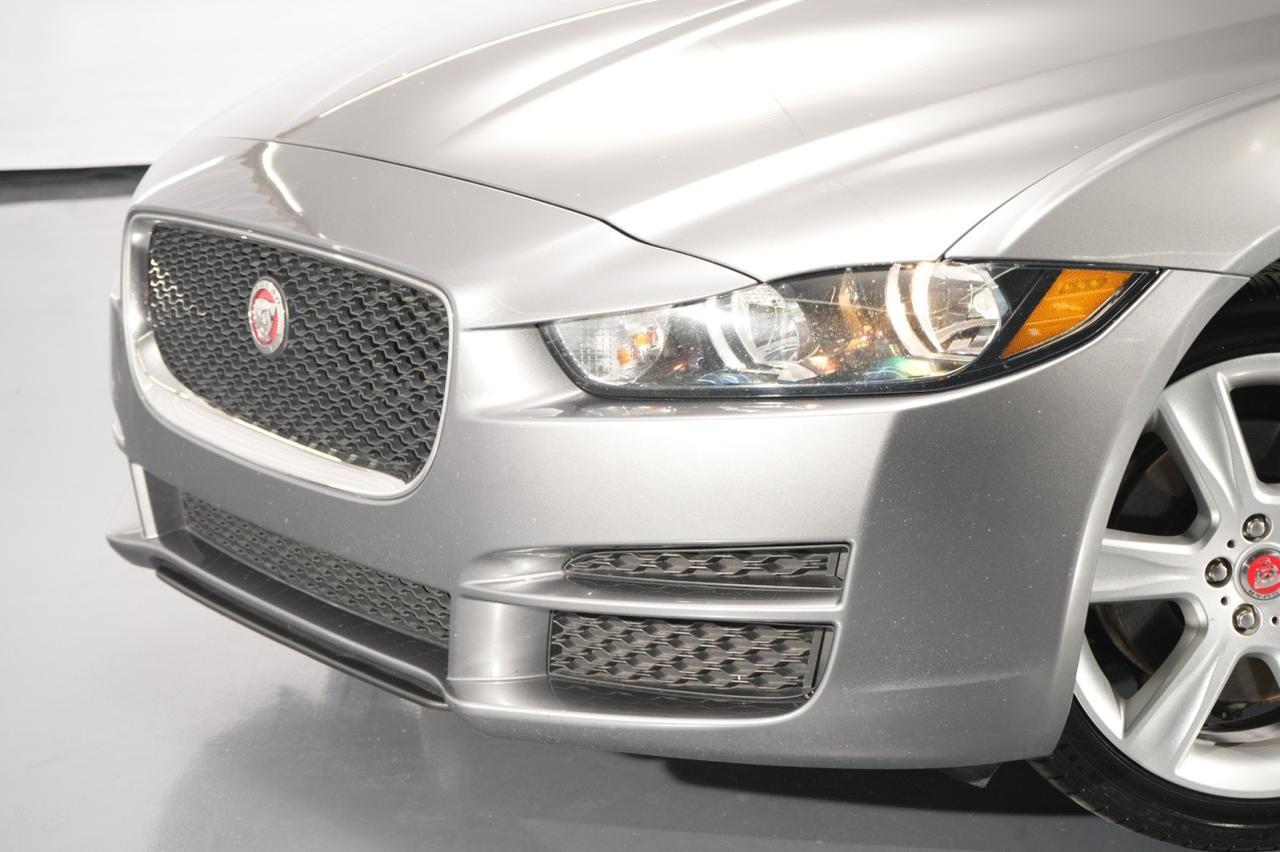 2018 Jaguar XE AWD 25t Premium