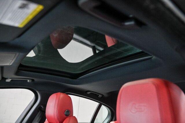 2018 Jaguar XE S AWD 4dr Sedan Chicago IL