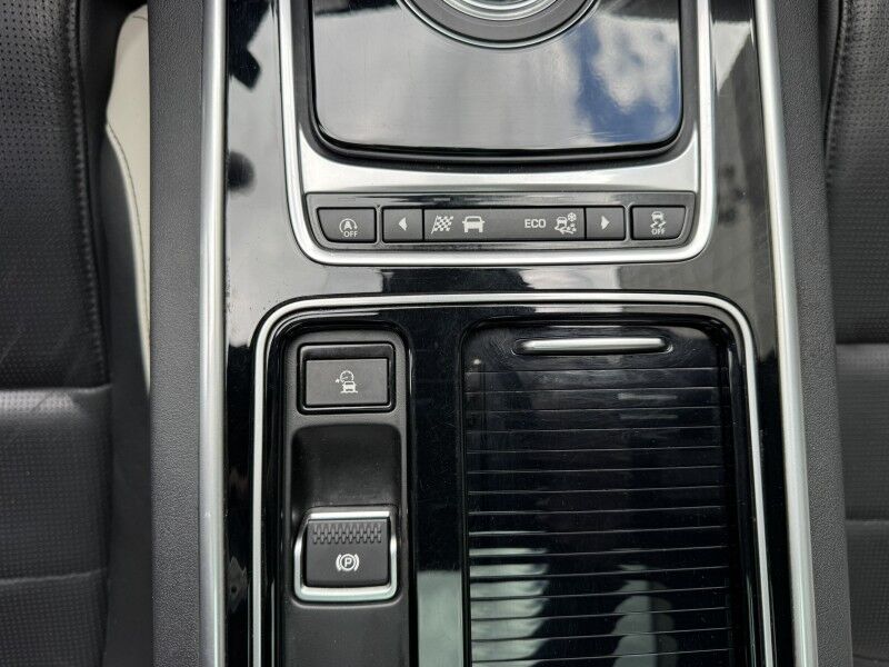2018 Jaguar XE S Willow Grove PA