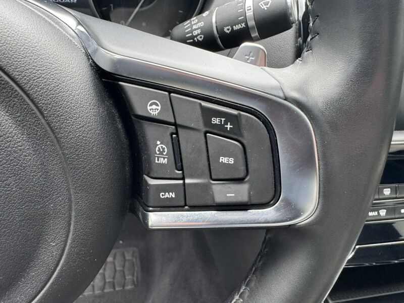2018 Jaguar XE S Willow Grove PA