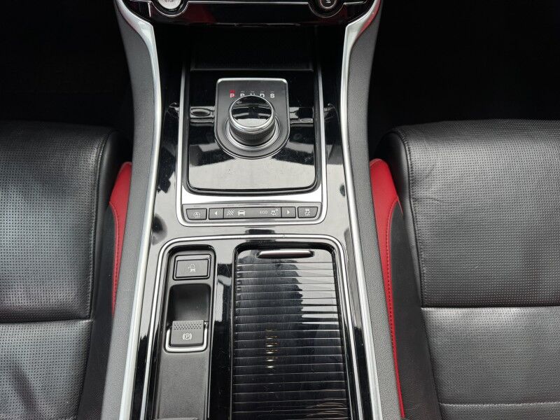 2018 Jaguar XE S Willow Grove PA