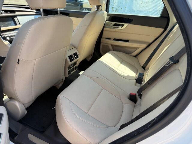 2018 Jaguar XF 25t Premium East Islip NY