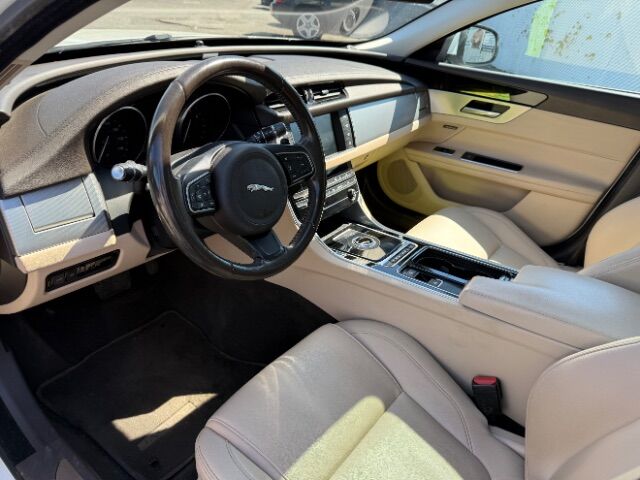 2018 Jaguar XF 25t Premium East Islip NY