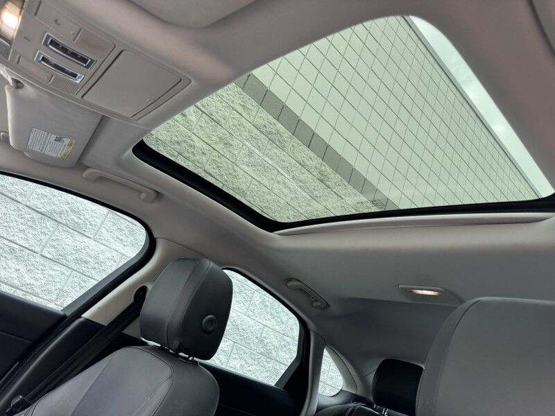 2018 Jaguar XF 25t Premium Willow Grove PA