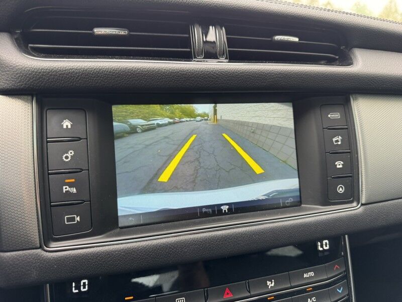 2018 Jaguar XF 25t Premium Willow Grove PA 2018 Jaguar XF 25t Premium Willow Grove PA