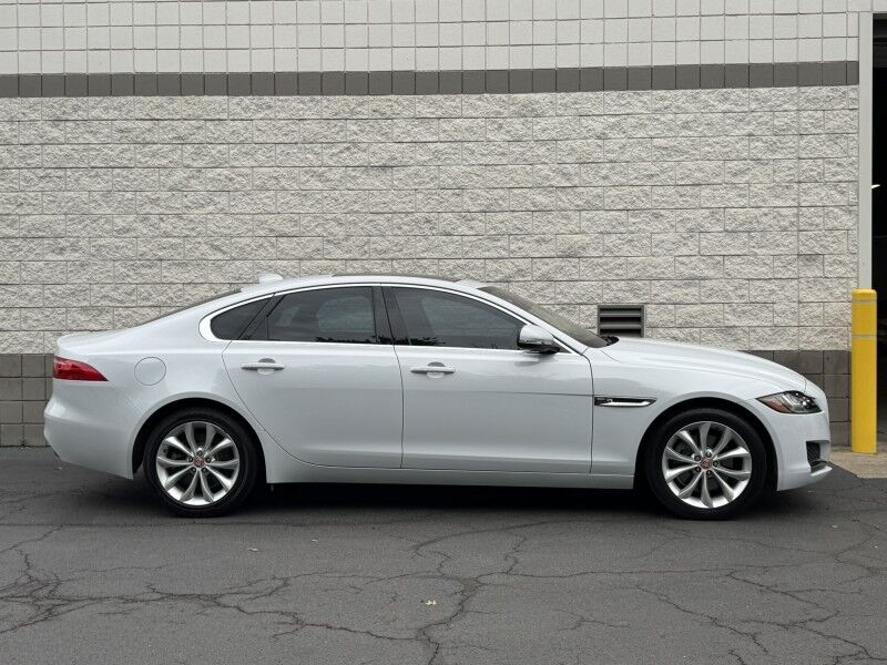 2018 Jaguar XF 25t Premium Willow Grove PA