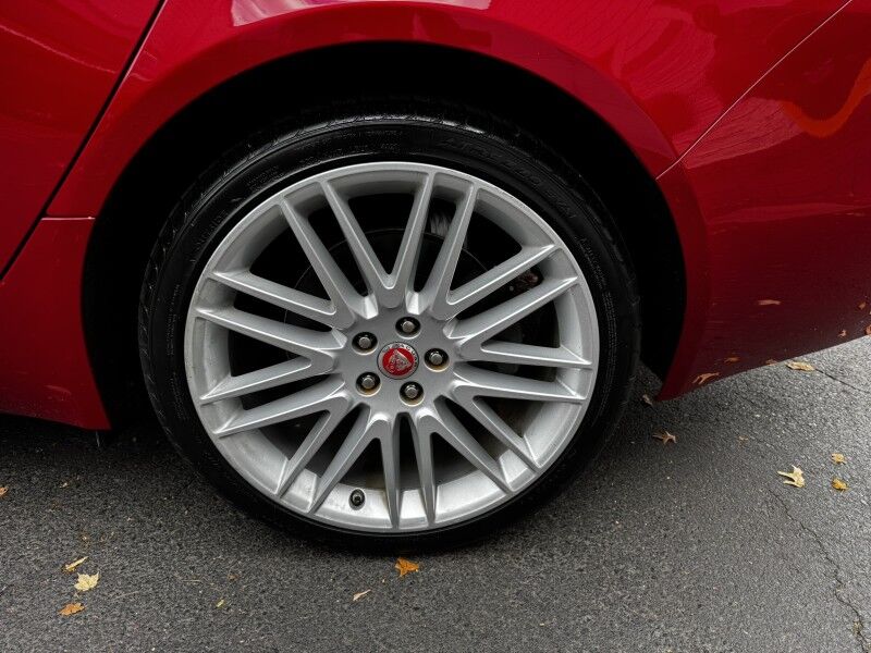 2018 Jaguar XF 25t Prestige Willow Grove PA 2018 Jaguar XF 25t Prestige Willow Grove PA