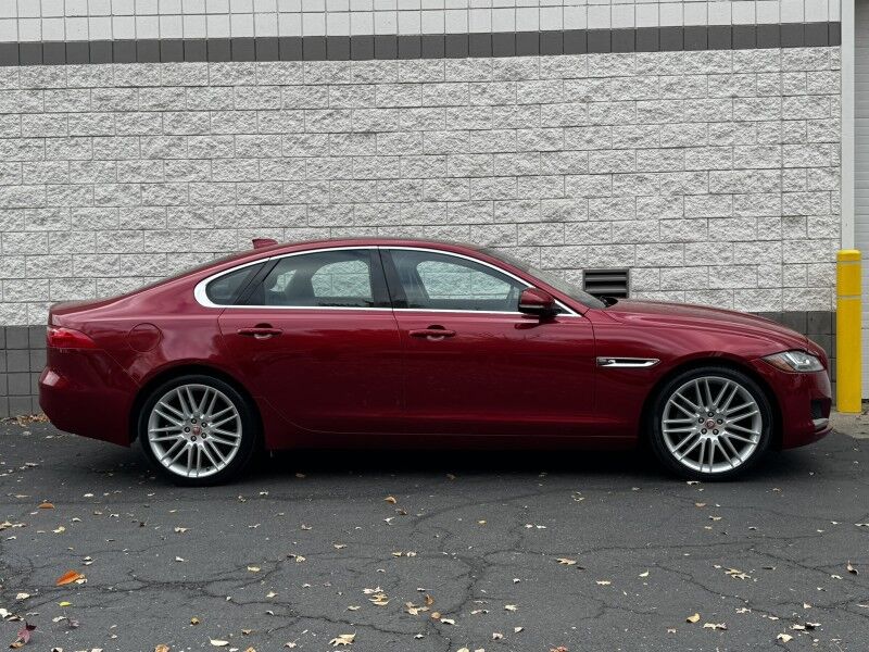 2018 Jaguar XF 25t Prestige Willow Grove PA 2018 Jaguar XF 25t Prestige Willow Grove PA
