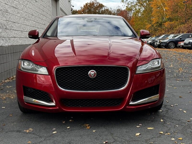 2018 Jaguar XF 25t Prestige Willow Grove PA 2018 Jaguar XF 25t Prestige Willow Grove PA