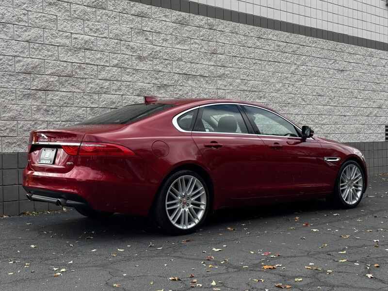 2018 Jaguar XF 25t Prestige Willow Grove PA 2018 Jaguar XF 25t Prestige Willow Grove PA
