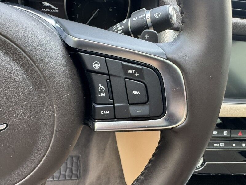 2018 Jaguar XF 25t Prestige Willow Grove PA