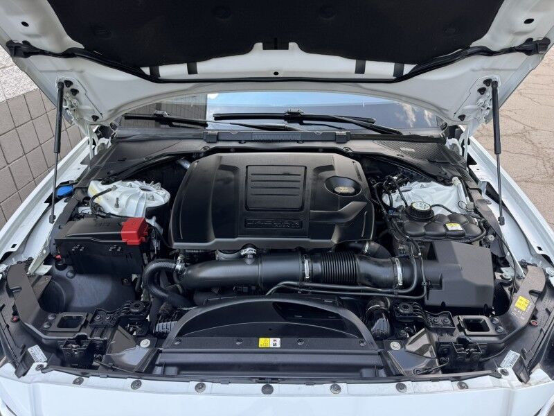 2018 Jaguar XF 25t Prestige Willow Grove PA