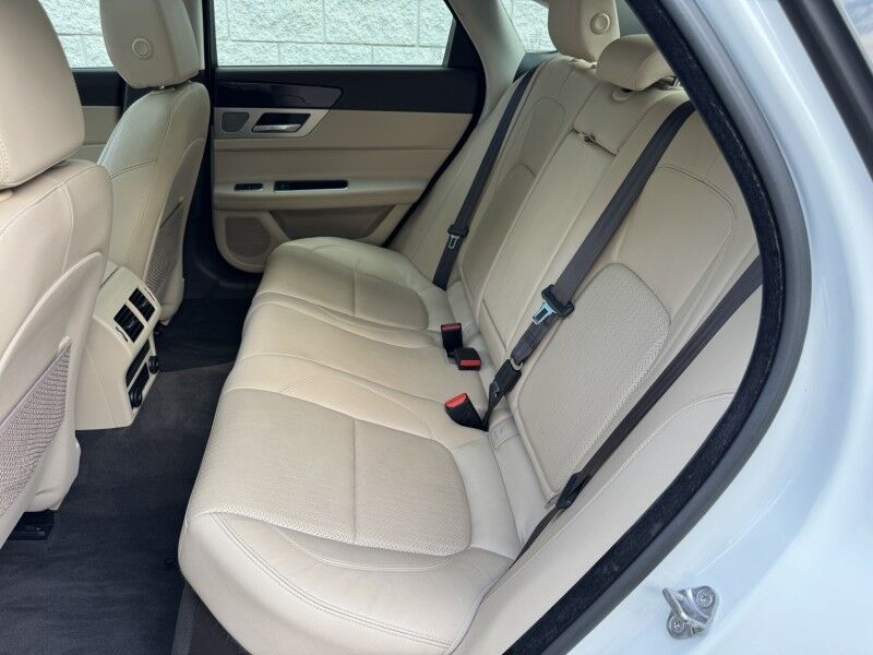 2018 Jaguar XF 25t Prestige Willow Grove PA