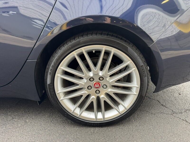 2018 Jaguar XF 35t Prestige Willow Grove PA