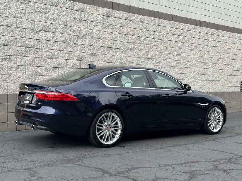 2018 Jaguar XF 35t Prestige Willow Grove PA