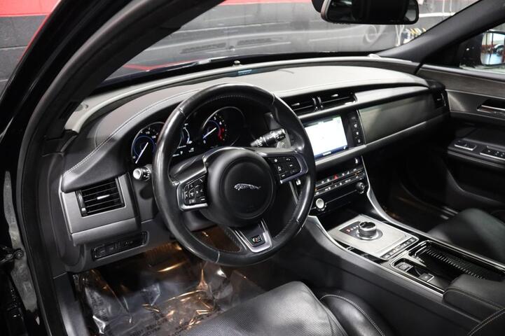 2018 Jaguar XF S AWD 4dr Wagon Chicago IL