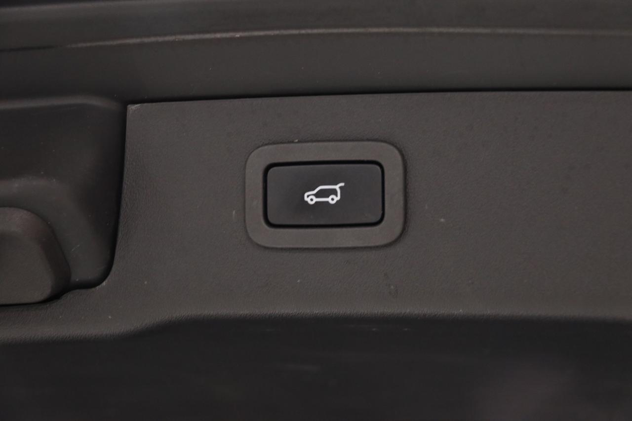 2018 Jaguar XF Sportbrake First Edition AWD 4dr Wagon Skokie IL