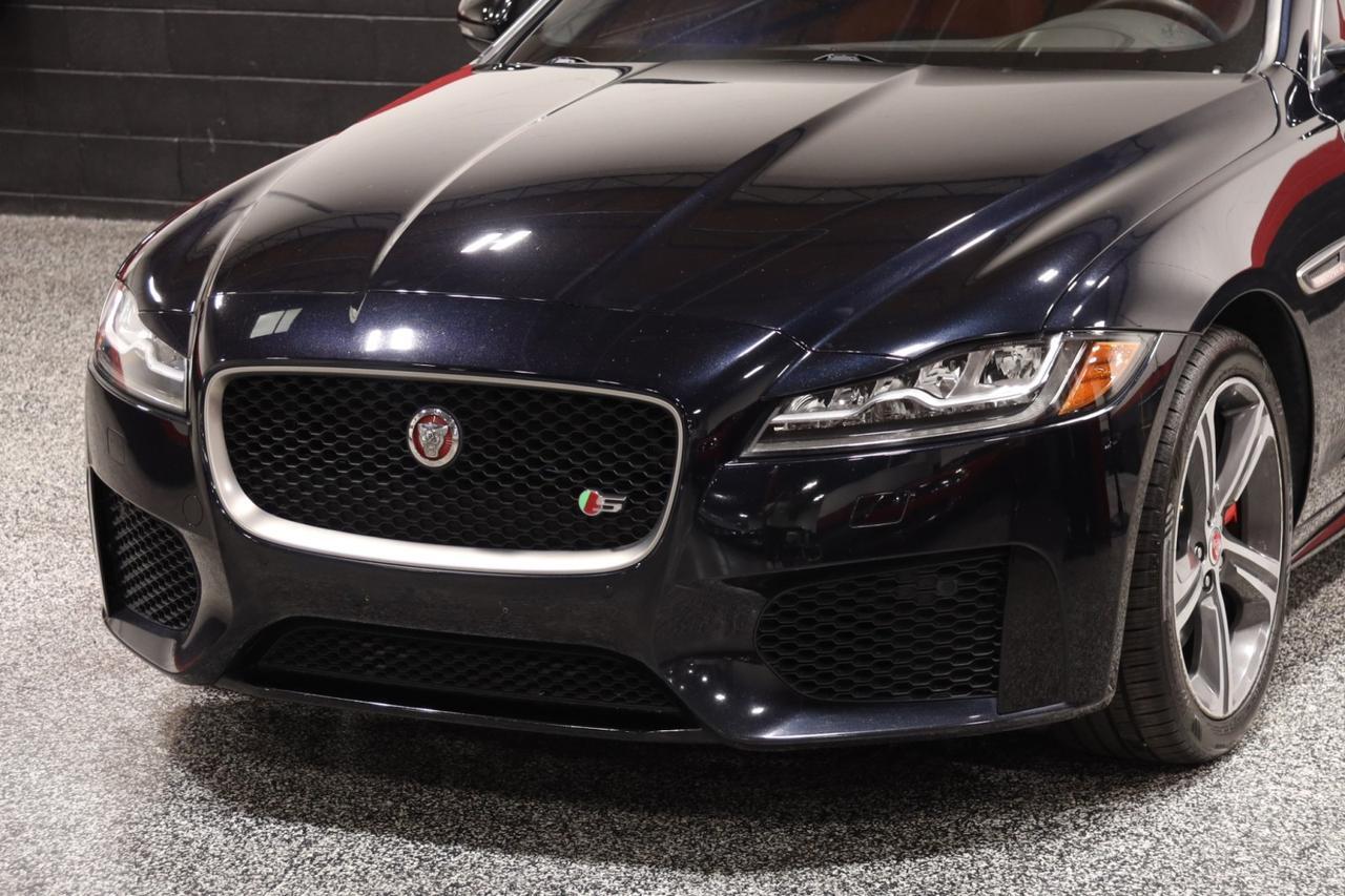 2018 Jaguar XF Sportbrake First Edition AWD 4dr Wagon Skokie IL