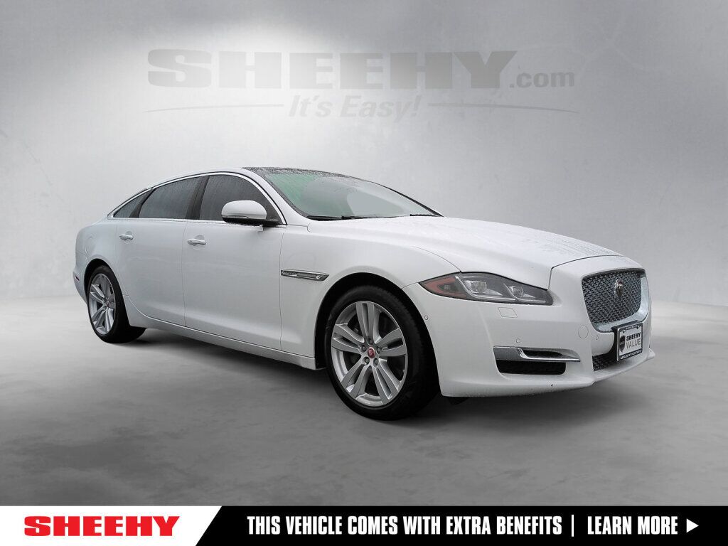 2018 Jaguar XJ